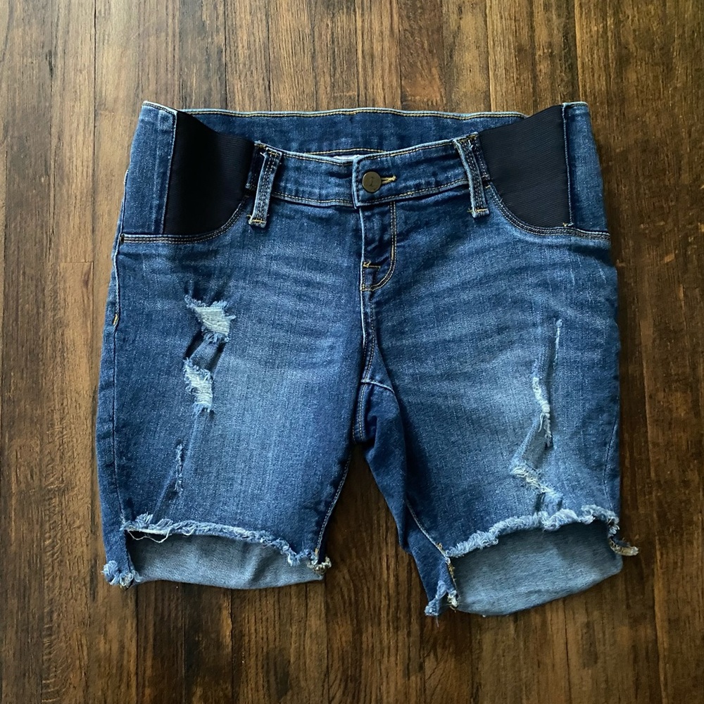 Isabel Maternity Bermuda Jean shorts